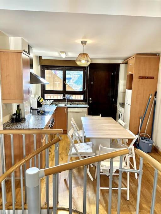 Duplex En Sallent de Gállego מראה חיצוני תמונה