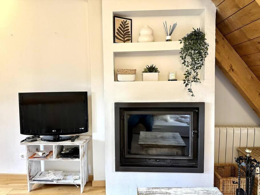 Duplex En Sallent de Gállego מראה חיצוני תמונה